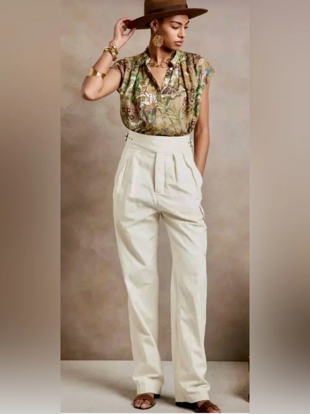 NWOT Banana Republic Pants Cargo Heritage Explorer Tapered Women’s Size 8 Petite